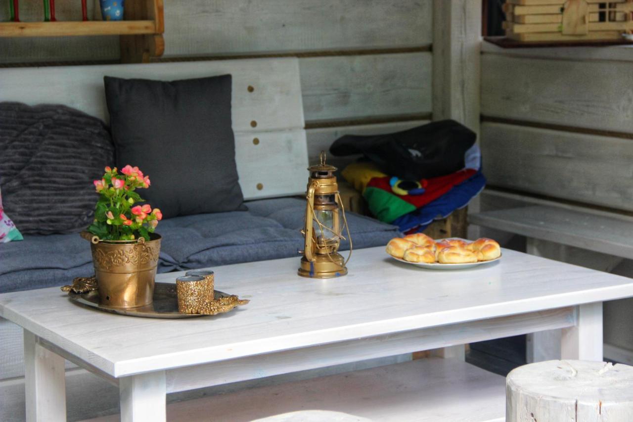 Apartamenty I Pokoje U Staszelow ポロニン エクステリア 写真