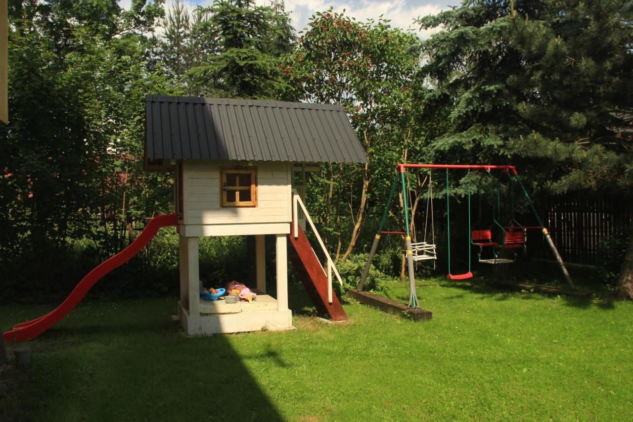 Apartamenty I Pokoje U Staszelow ポロニン エクステリア 写真