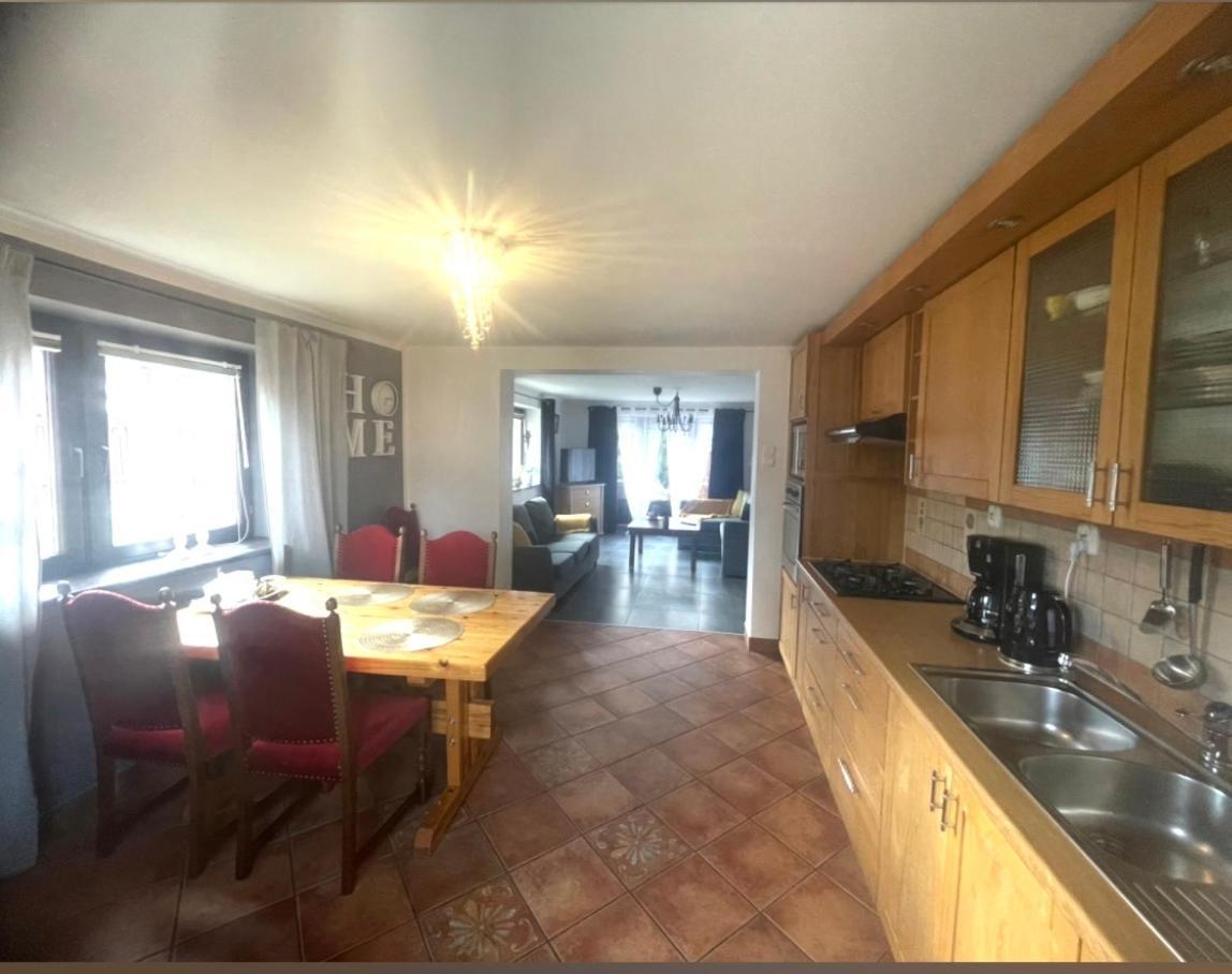 Apartamenty I Pokoje U Staszelow ポロニン エクステリア 写真